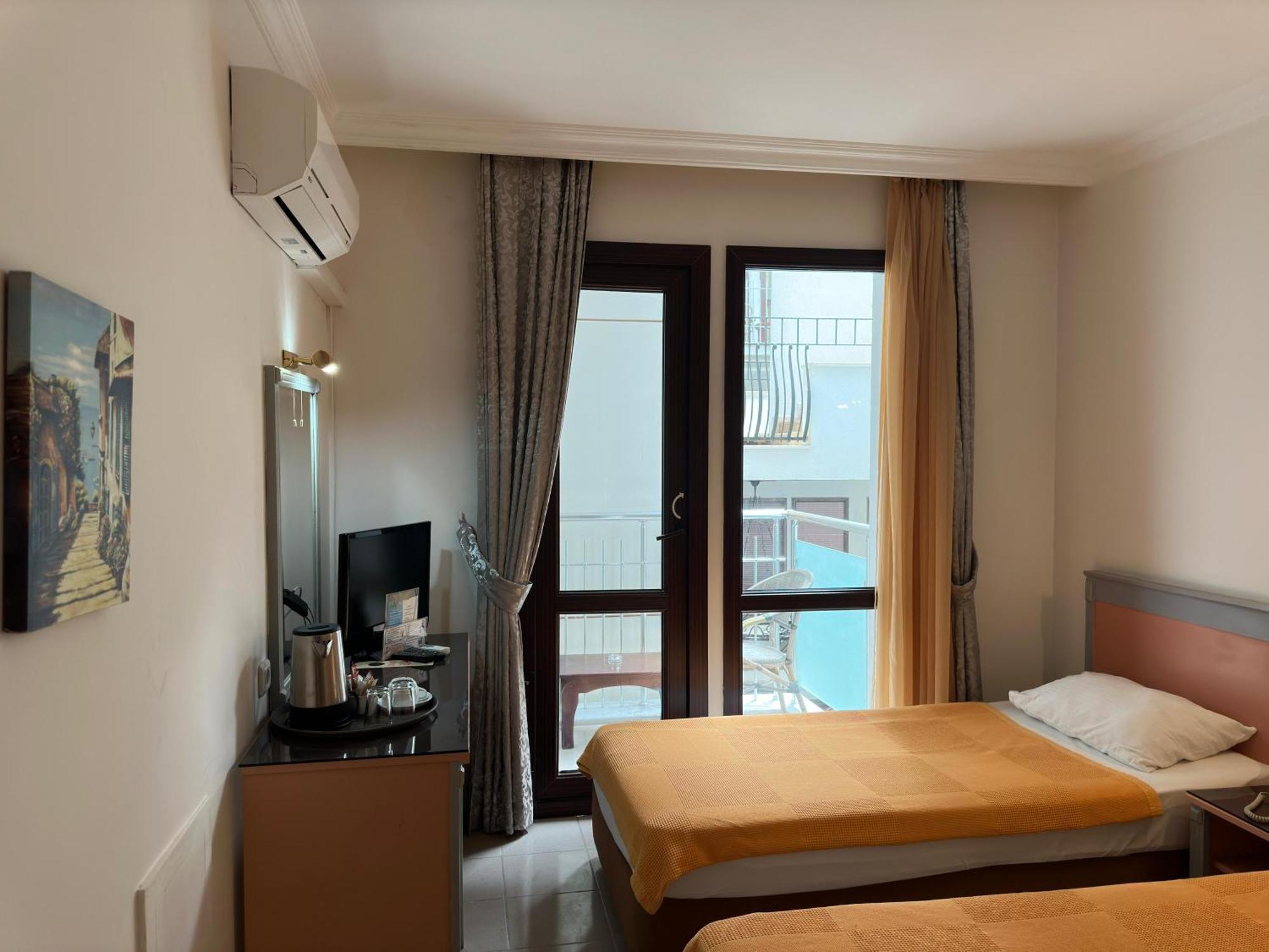 פאטהיה Ata Park Hotel מראה חיצוני תמונה